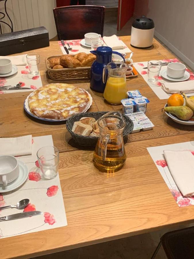 Le Saint-Hilaire Bed & Breakfast Екстериор снимка
