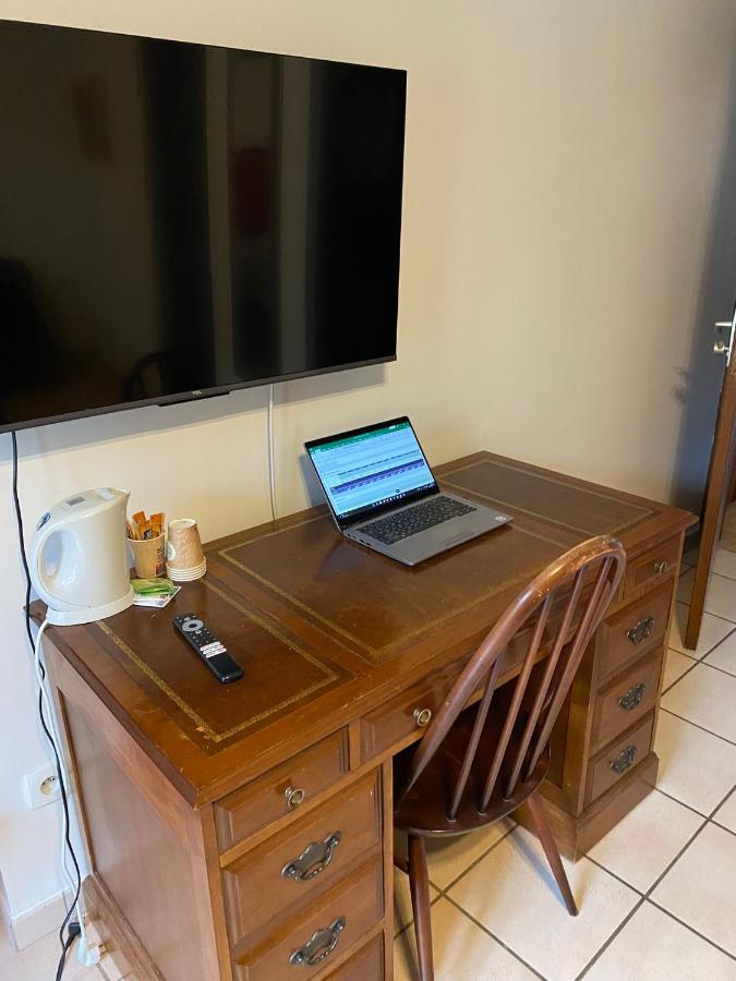 Le Saint-Hilaire Bed & Breakfast Екстериор снимка
